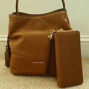 Light brown leather Michael Kors purse and wallet